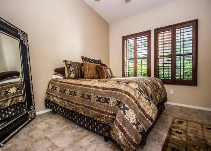 Retreat Specials Private Backyard Oasis * Phoenix