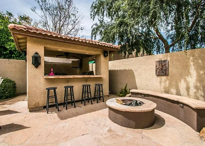 Holiday home Retreat Specials Private Backyard Oasis Phoenix